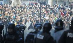 SARAJEVO: Demonstranti pred Parlamentom BiH, Nikšić odbio dati ostavku