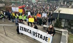 Zenica ustaje, Hoćel’ ta promjena u Sarajevu