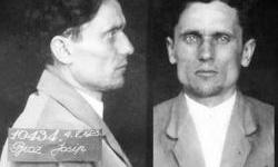 Izvadio je revolver iz džepa, mirno šaržirao i rekao da bježim