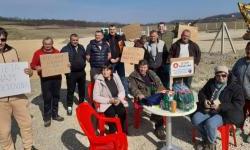 Mještani jutros nastavili blokadu gradilišta solarne elektrane u Podnovlju