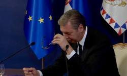 Maskirani napadači, šamari, krv, Vučićev call centar i spremna Žandarmerija