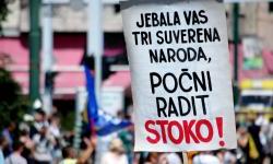 U Zenici protesti građana ispred zgrada općine i kantona