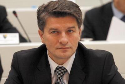 ŠEMSUDIN MEHMEDOVIĆ, SASVIM STRUČNO: Torlakove vakcine su opasnost za našu djecu!