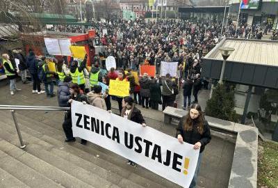 Zenica ustaje, Hoćel’ ta promjena u Sarajevu