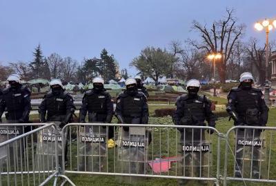 Vučićeve pristalice bacale kamenje, studenti odmah okončali svoj protest