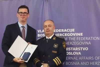 Zlatna policijska značka nakon samo 15 dana v.d. mandata