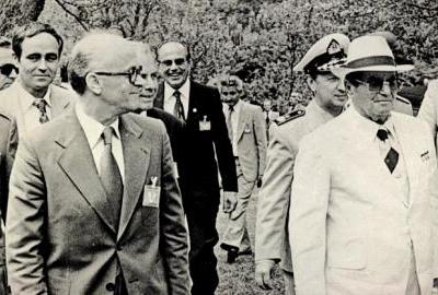 O sedmorici braće partizana, Titu, diplomatiji i životu u Jugoslaviji