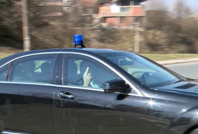 Dodikova moć na krilima tuđih miliona
