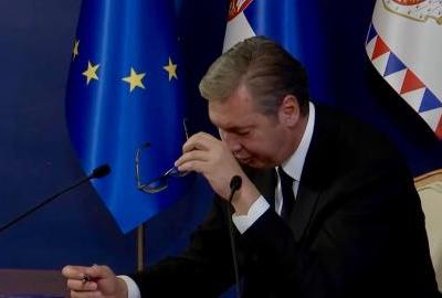 Maskirani napadači, šamari, krv, Vučićev call centar i spremna Žandarmerija