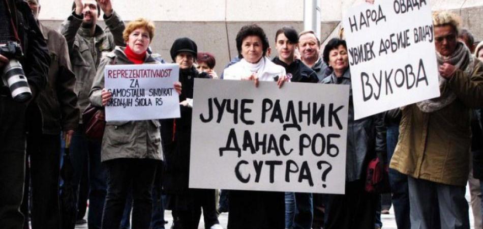 Vlast naplaćuje radnicima održavanje protestnog skupa