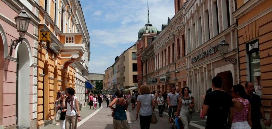 Milioni podijeljeni javnim i privatnim medijima, bez kriterija i efekta