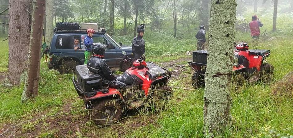Intervencije po makarskoj plaži, hovercraft za izlet, svakodnevni mobing