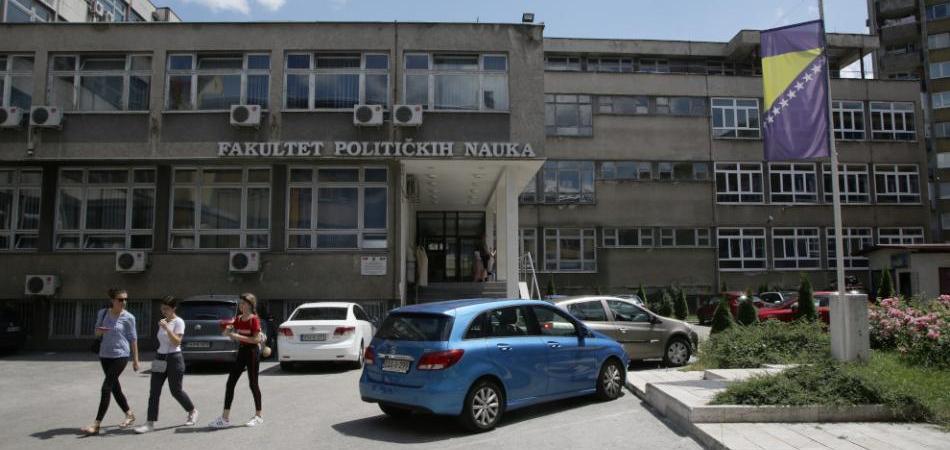 Od asistenta do docenta za nešto više od tri godine