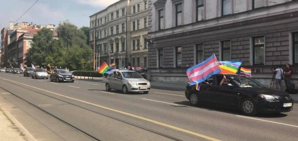 Mi smo neophodan politički protest!