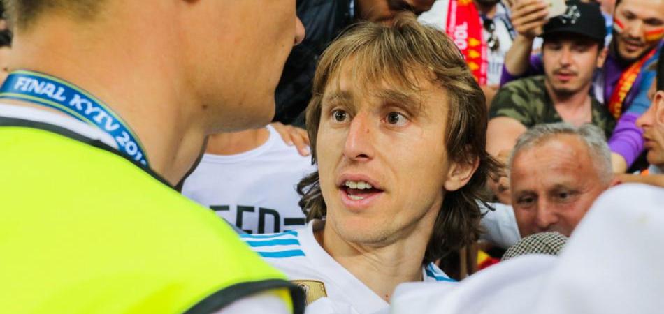 Luka Modrić u kavezu