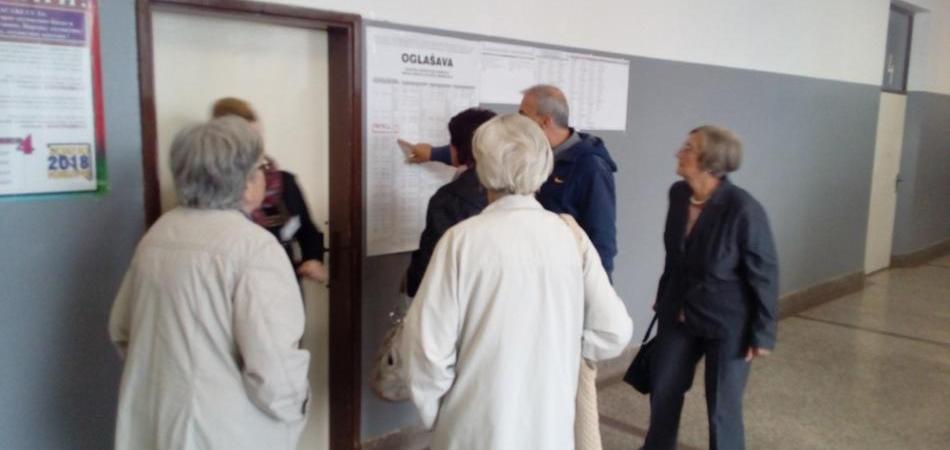 Na biračkom spisku i preminuli prije 13 godina