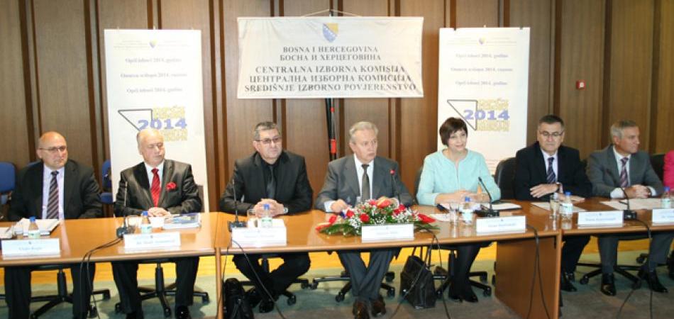 Javnosti prezentirali dokument iz kojeg su izbacili 35 tona glasačkih listića!