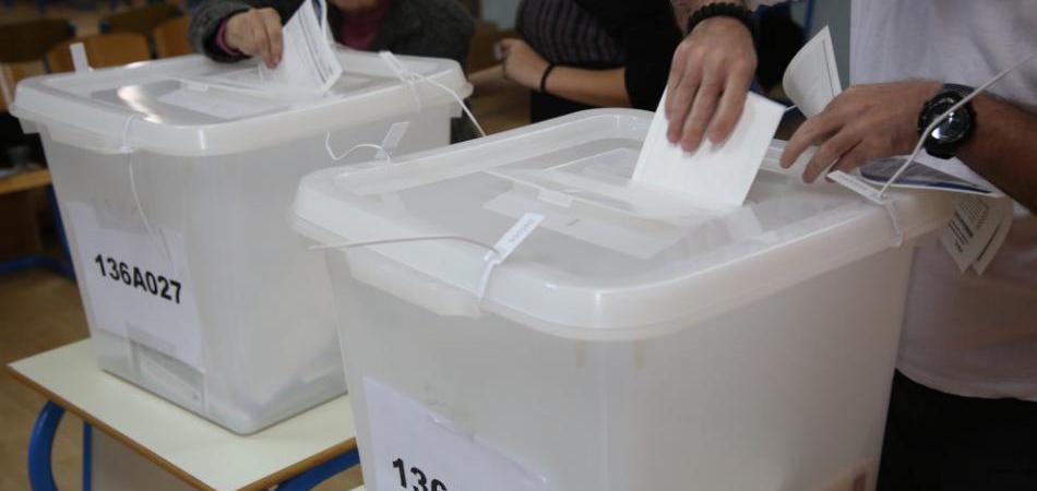 Desetine prijava u vezi glasačkih odbora