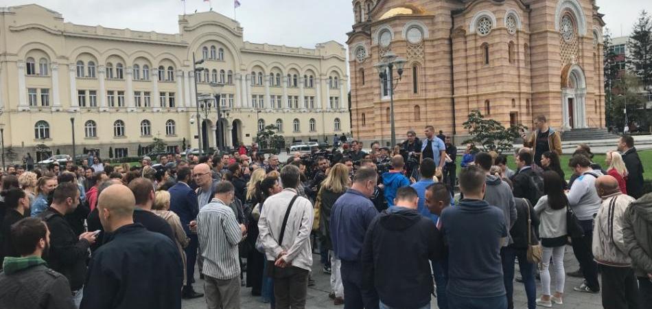 Novinarski protest zbog napada na Vladimira Kovačevića