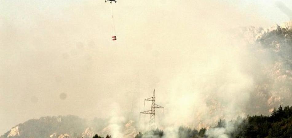 Helikopteri večeras neće gasiti požare na području Jablanice