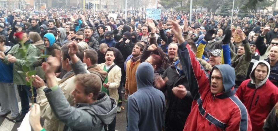 NEMIRI I REAKCIJE: Protesti u Tuzli, Zenici, Sarajevu i Bihaću