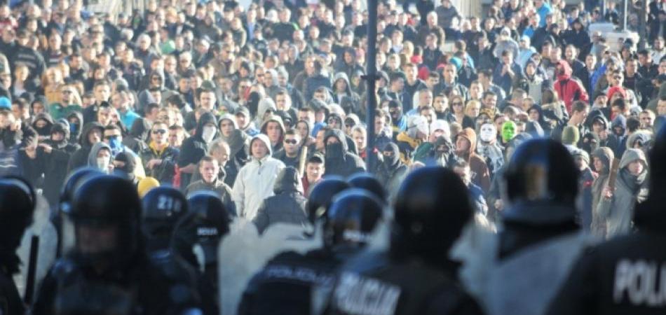 SARAJEVO: Demonstranti pred Parlamentom BiH, Nikšić odbio dati ostavku