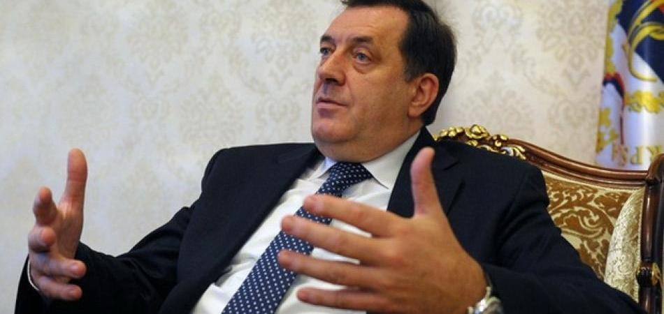 Tadić: Ispitati imovinu koju Dodik spominje u "razgovoru s Milanovićem"