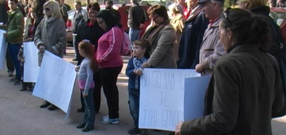 PROTESTI U TUZLI: Građani preživljavaju ekološki teror