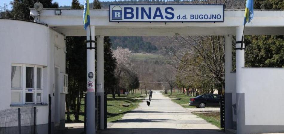 Binas workers have not received seven salaries, they are asking for their booklets to be certified