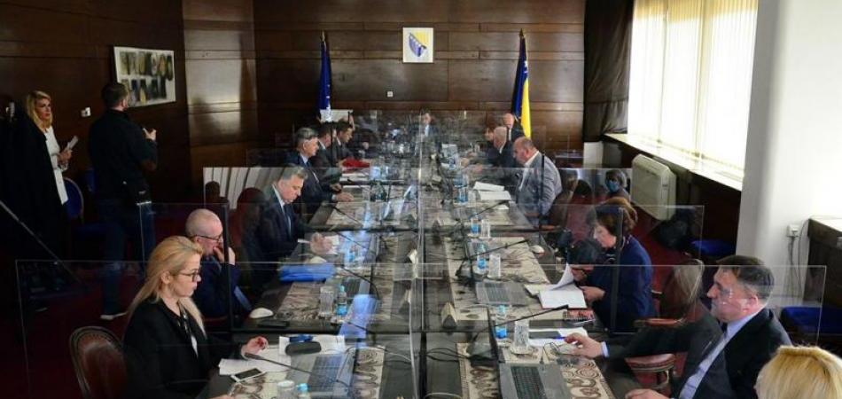 Institucije i javna preduzeća odbijaju kontrolu federalnih revizora
