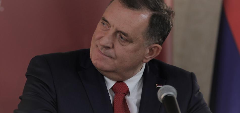 Milorad Dodik, psovač genocida