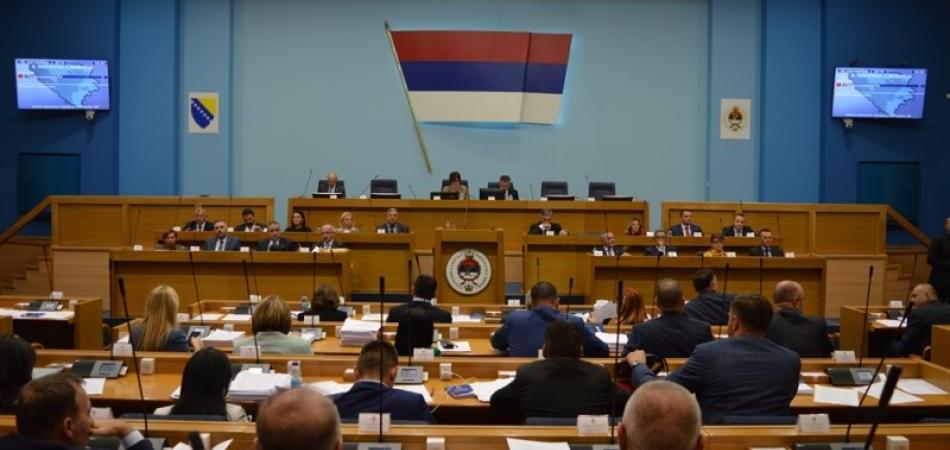 Šta stoji iza Dodikove opasne političke igre?
