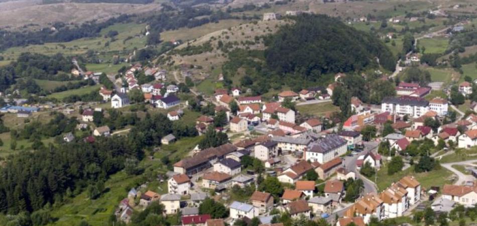 Ima posla ko s načelnikom 'radi'