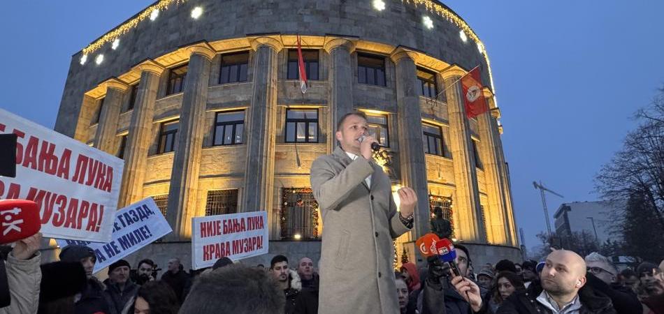 Stanivuković se povukao, Petrović odlučniji