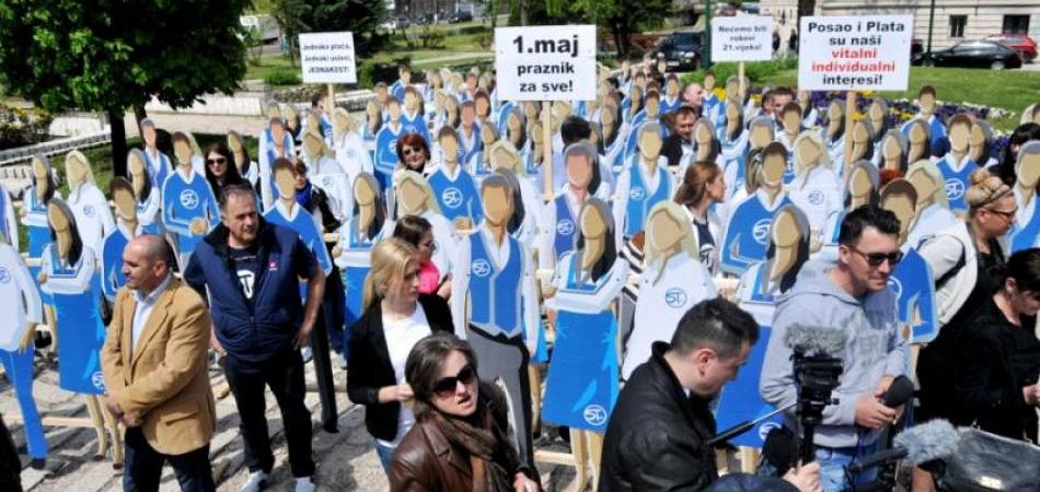 Svoje dame smještaju na budžete, a žele da mi radimo i nedjeljom