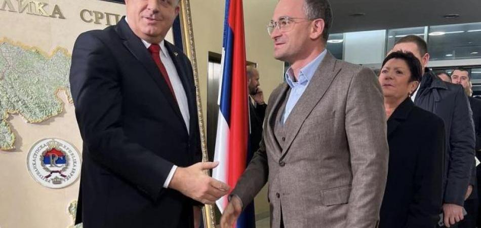 Direktor Ljevnaić otvorio vlastiti luksuzni hotel u Boki
