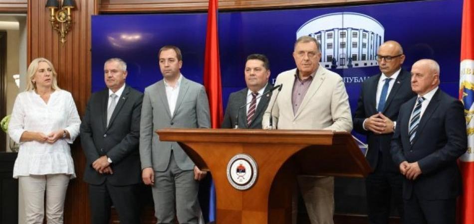 Milorad Dodik najavio referendum o zadržavanju funkcije