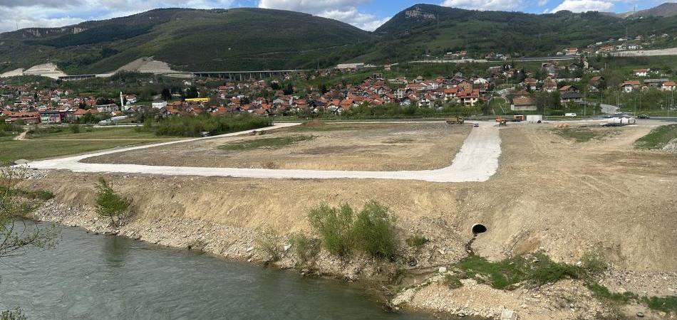 Kasumovići obezbjedili dozvole, Grad infrastrukturu