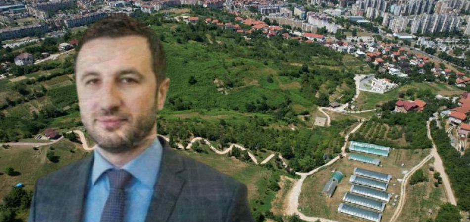 Načelnik Efendić ne žali općinskog novca za jarbol i zastavu