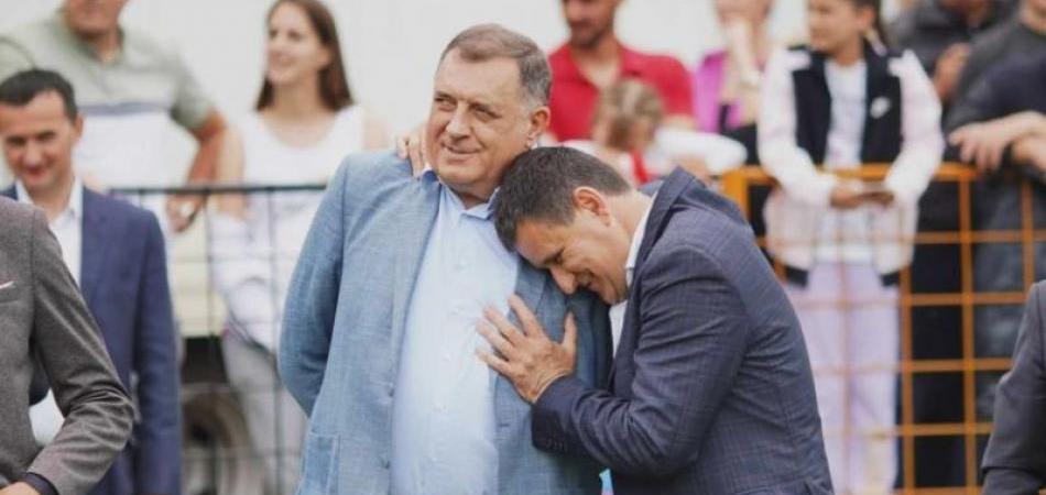 Đajić htio partiju, Dodik izvukao aferu garaža i zaustavio ga