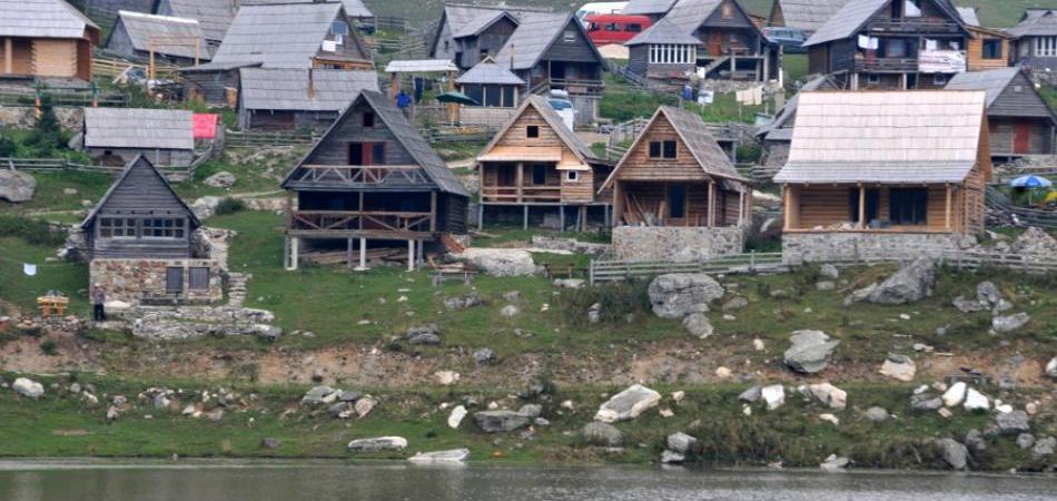Prokoško jezero - nekažnjeno uništavanje