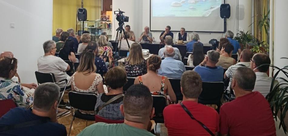Pogledajte snimak javne debate o sudbini zeničke željezare