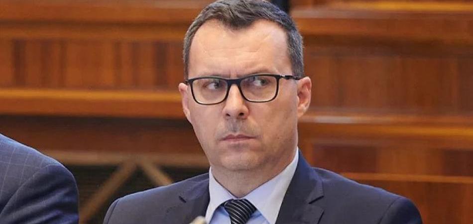 Selektivna kritika bivšeg ministra Nermina Džindića