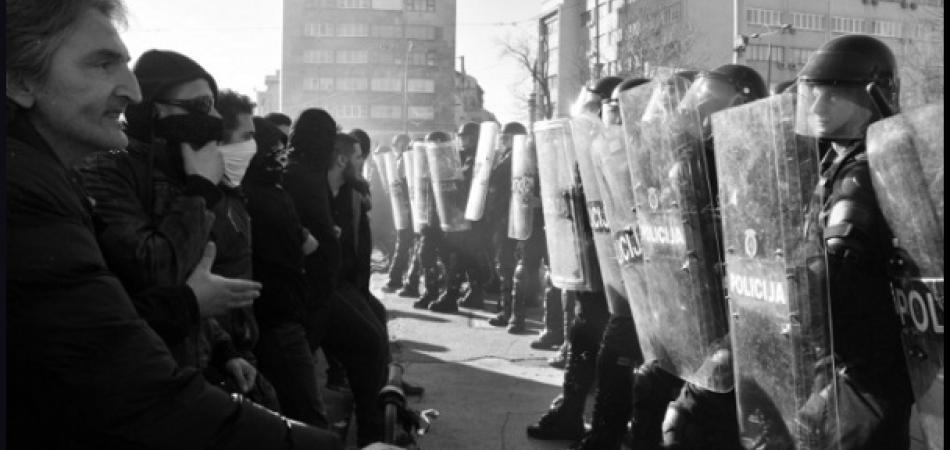 REAKCIJE NA ISTRAŽIVANJE ŽURNALA: Policijski štitovi neće riješiti probleme građana!