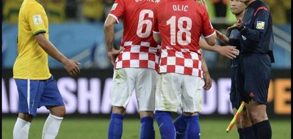 BRAZIL Vs HRVATSKA: Japanski sudija je spasio Brazil od građanskog rata