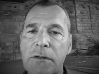 Zbog komemoracije žrtvama genocida pretučen književnik i aktivista