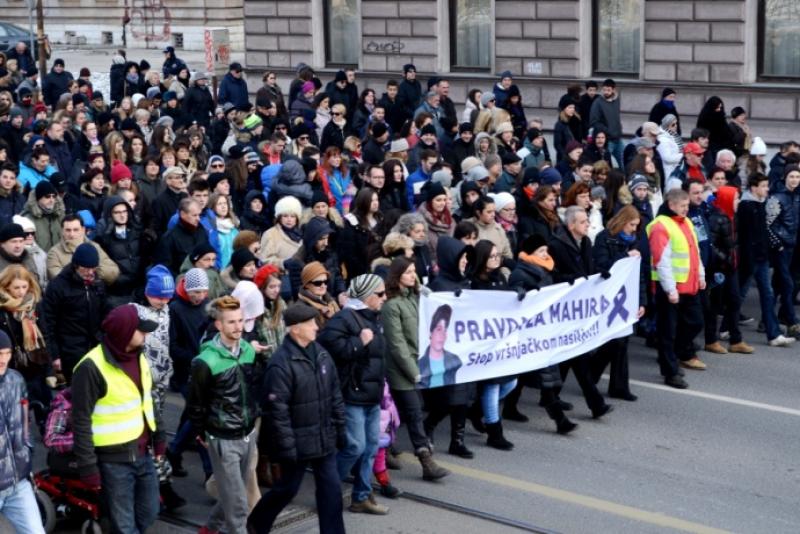 SAVJETI ZA KOMUNIKACIJU SA DJECOM: Uvjerite ih da su voljena i bezbjedna