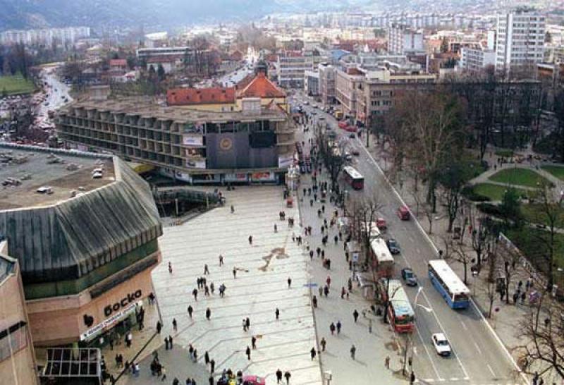 Stranačka bitka za fotelju dekana