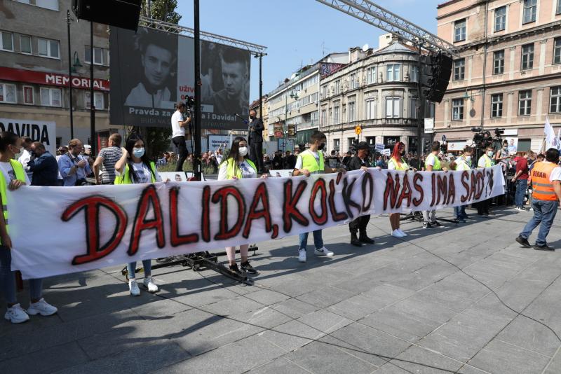 Nikada nećemo odustati, vrijeme je za pravdu!