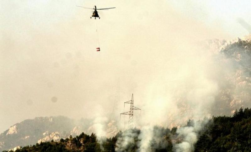 Helikopteri večeras neće gasiti požare na području Jablanice